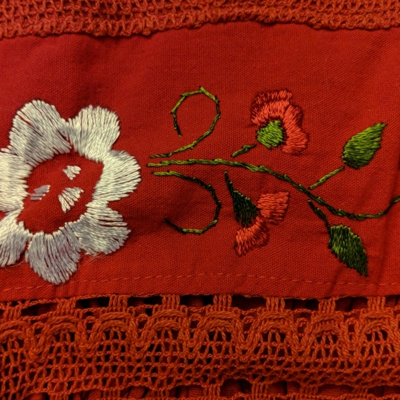 Embroidery asymmetrical dress - Picture 3 of 6